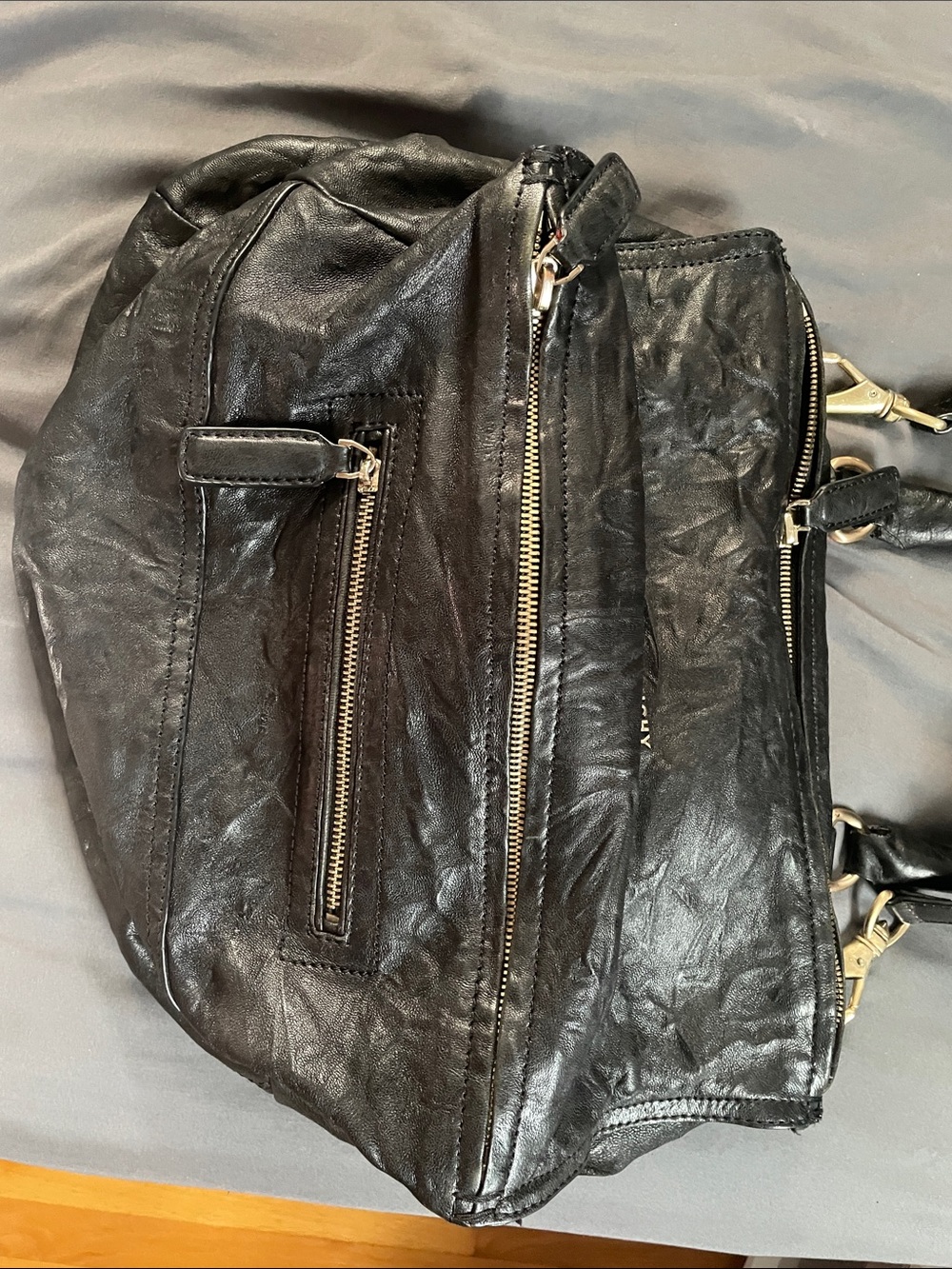 GIVENCHY Black Leather Zip-Front Shoulder Bag. - Picture 13 of 17